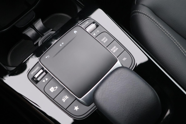 Mercedes-Benz Třídy A 2,0 D 85kW A180 CZ Virtual