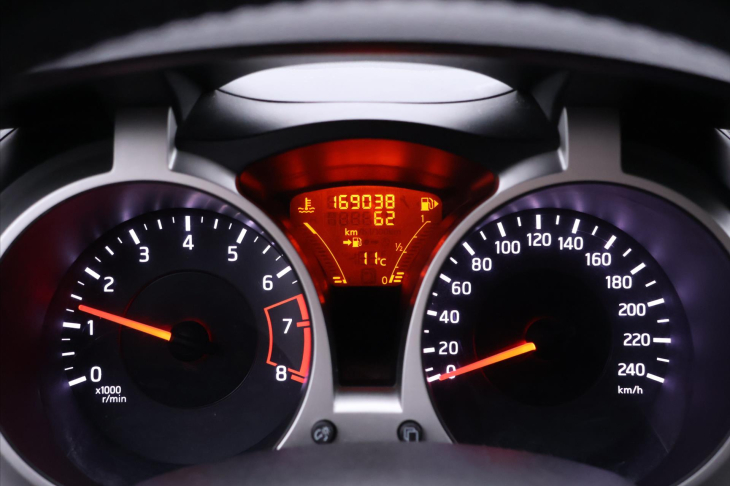 Nissan Juke 1,6 DIG-T 140kW Tekna