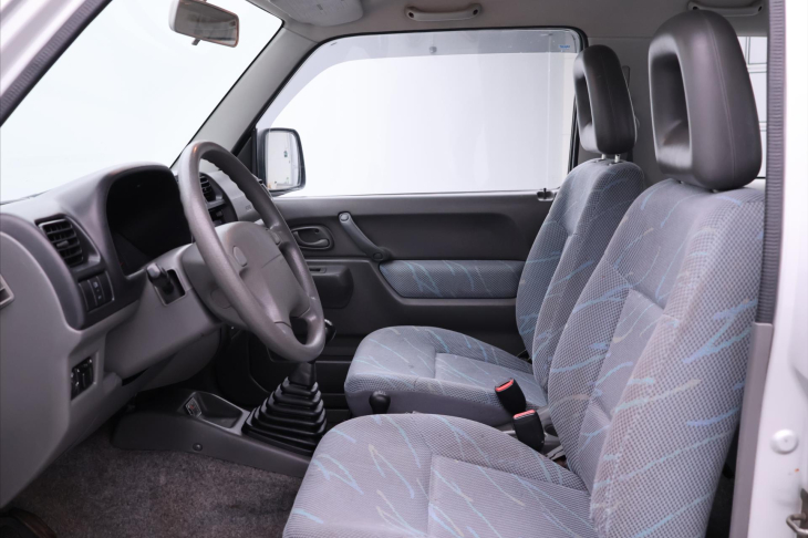 Suzuki Jimny 1,3 16V 62kW 4x4 82tkm Tažné