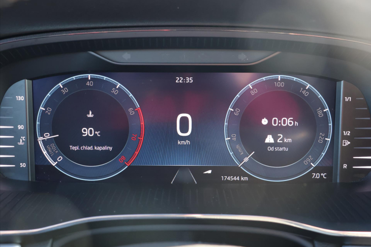 Škoda Octavia 1,0 TSI 81kW Sport Virtual LED