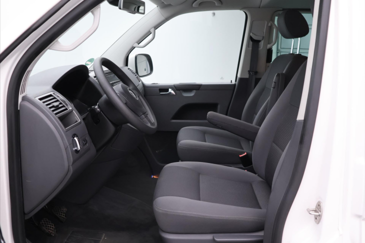Volkswagen Multivan 2,0 TDI 84kW Klima 1.Maj 80tkm