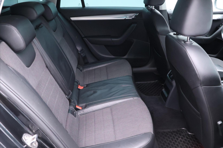 Škoda Octavia 2,0 TDI 110kW Navi Xenon