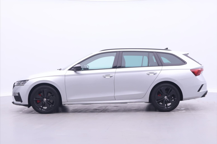 Škoda Octavia 2,0 TSI 180kW DSG Matrix DPH RS
