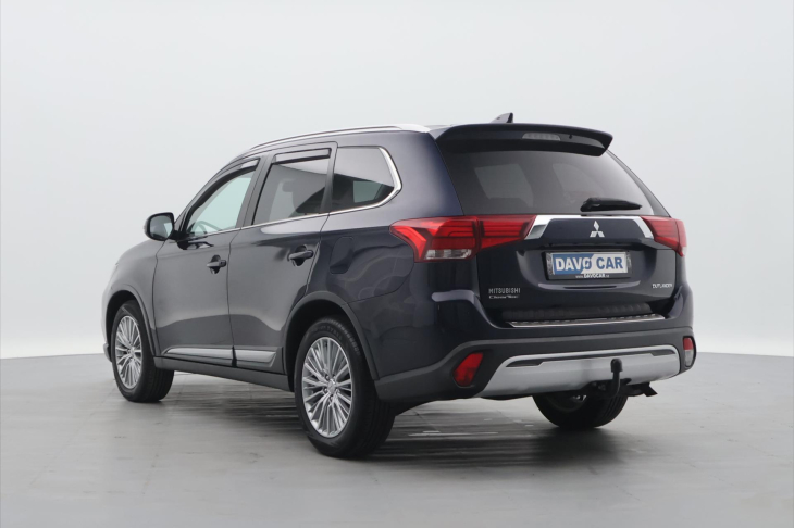 Mitsubishi Outlander 2,0 INTENSE MIVEC 110kW CVT 2WD