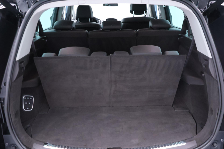 Renault Espace 1,6 dCi 160 Initiale 118kW LED
