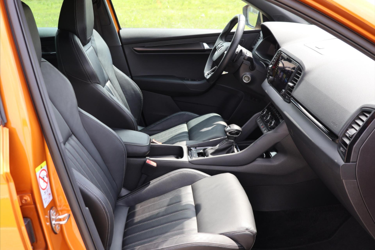 Škoda Karoq 2,0 TDI DSG Sportline 4x4 DPH