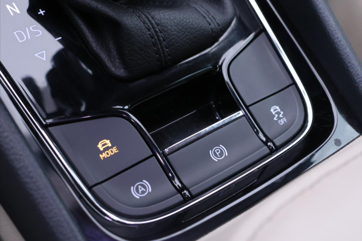 Škoda Kodiaq 2,0 TSI DSG 4x4 CZ Style 7Míst