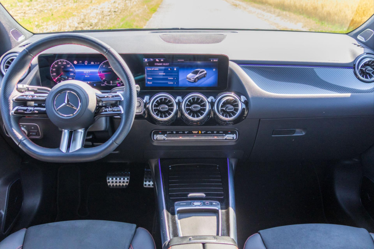 Mercedes-Benz GLA 2,0 200d 4MATIC AMG Premium