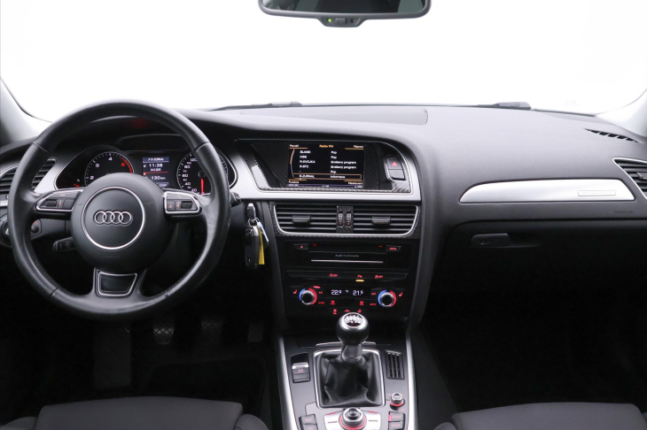 Audi A4 2,0 TDI 110kW quattro Xenon