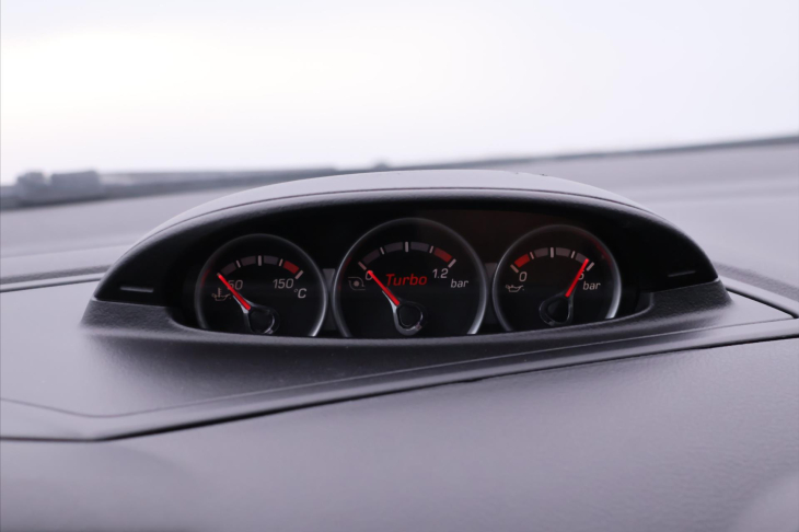 Ford Focus 2,5 T 166kW Klima Recaro ST