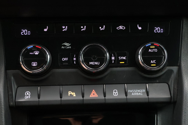 Škoda Karoq 1,5 TSI 110kW DSG Style Virtual