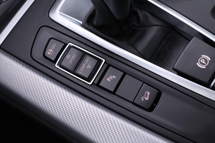 BMW X5 3,0 30d xD M-paket DPH 1.Maj.