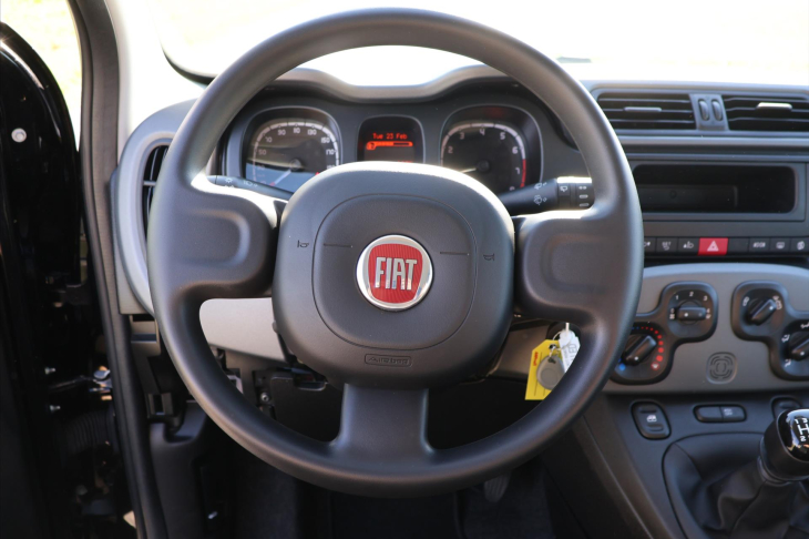 Fiat Panda 1,0 i Hybrid Cross Klima DPH