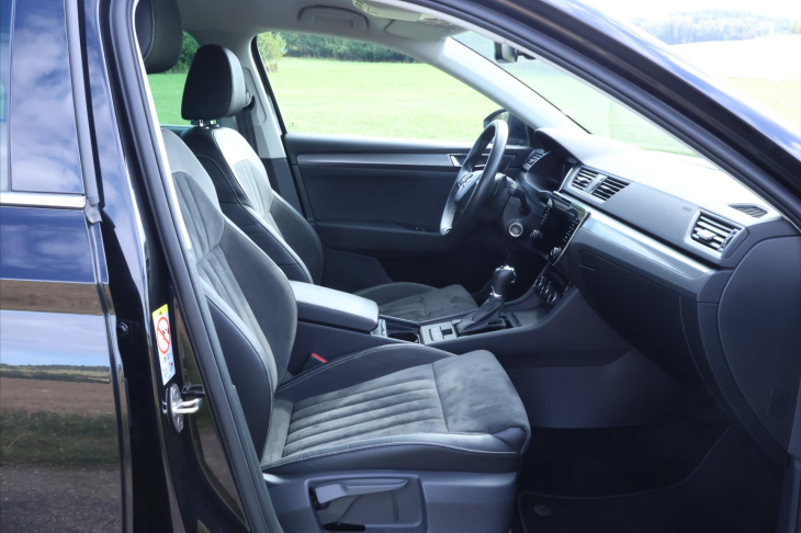 Škoda Superb 2,0 TDI 147kW 4x4 DSG Style+ CZ