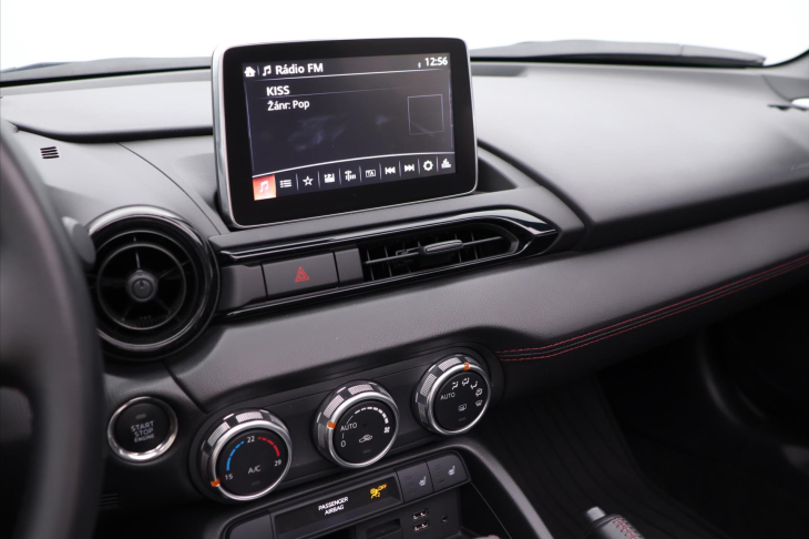 Mazda MX-5 2,0 Skyactiv-G160 118kW Revolution