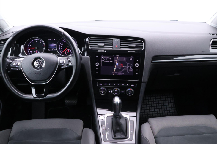 Volkswagen Golf 1,5 TGI 96kW Highline DSG CZ DPH