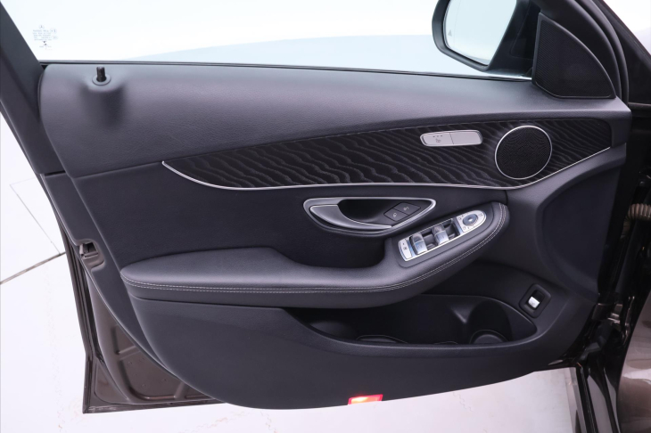 Mercedes-Benz Třídy C 2,1 250d 150kW 4Matic CZ DPH