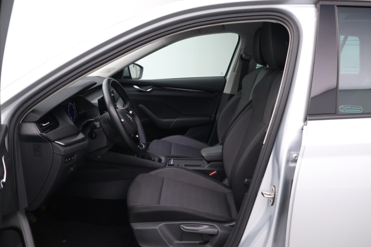 Škoda Octavia 2,0 TDI 85kW Ambition CZ DPH