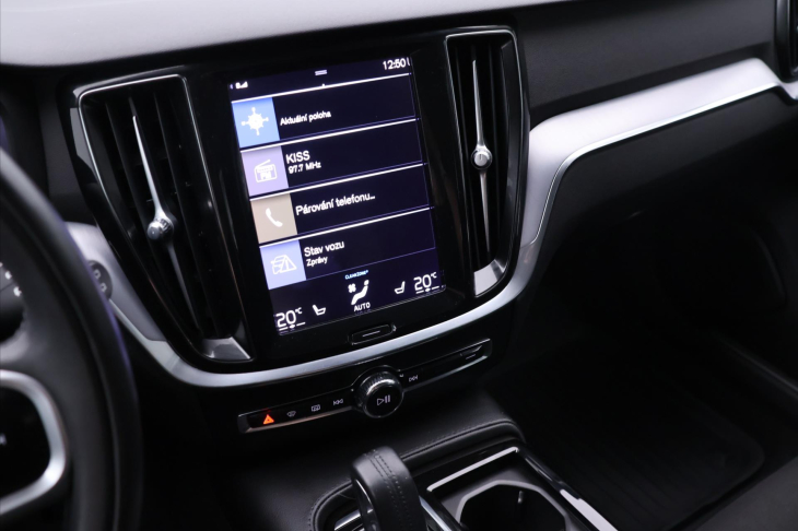 Volvo V60 2,0 B5 AWD Momentum Pro AT DPH