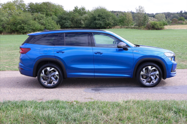 Škoda Kodiaq 2,0 TDi Sportline DSG 4x4 7-Míst