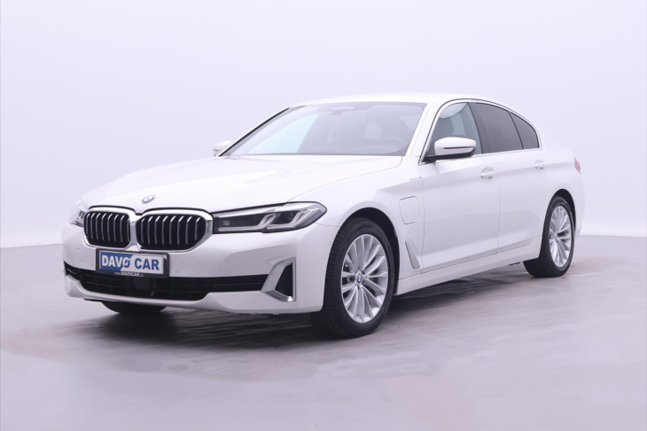 BMW Řada 5 2,0 530e xDrive 135kW CZ DPH