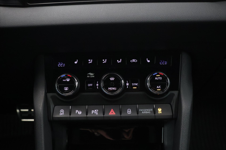 Škoda Karoq 2,0 TDI 110kW DSG Sportline DPH