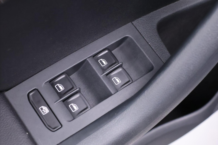 Škoda Octavia 1,4 TSI DSG Elegance+ Xenon