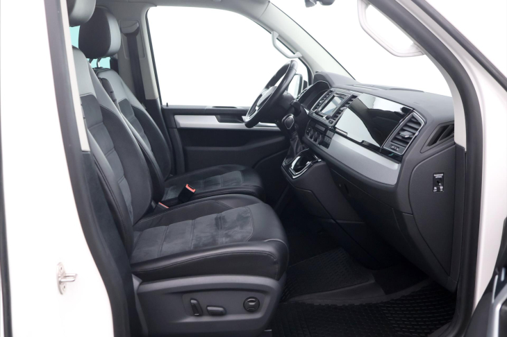 Volkswagen Multivan 2,0 TDI 150kW Highline DSG 4x4 CZ