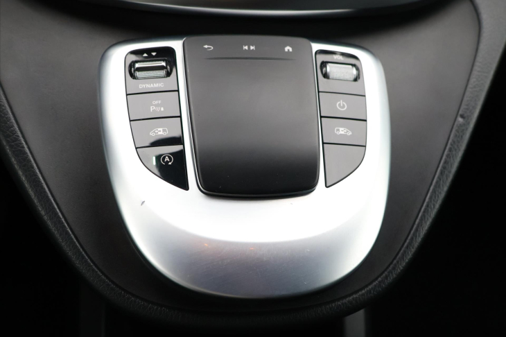 Mercedes-Benz Třídy V 2.0 250d Aut. Avantgarde XL LED