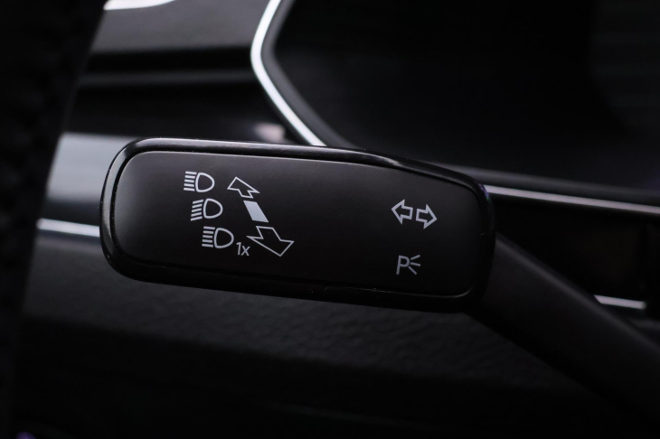 Škoda Superb 2,0 TDI 110kW DSG L&K DPH CZ