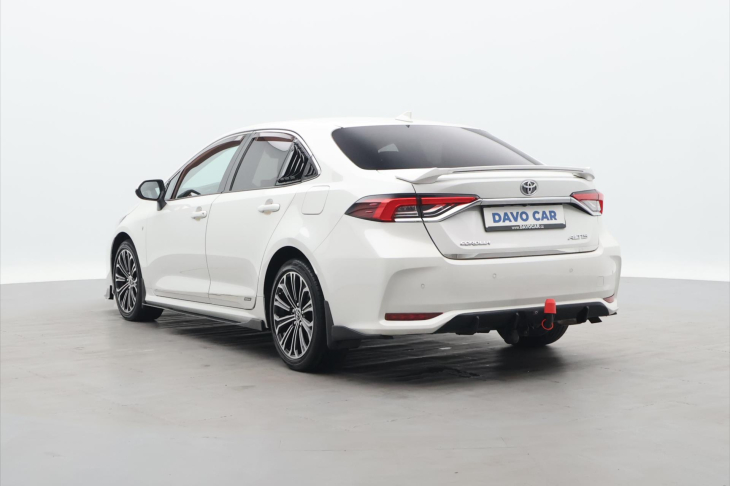 Toyota Corolla 1.6 VVT-i 97kW CZ 1.Maj Comfort