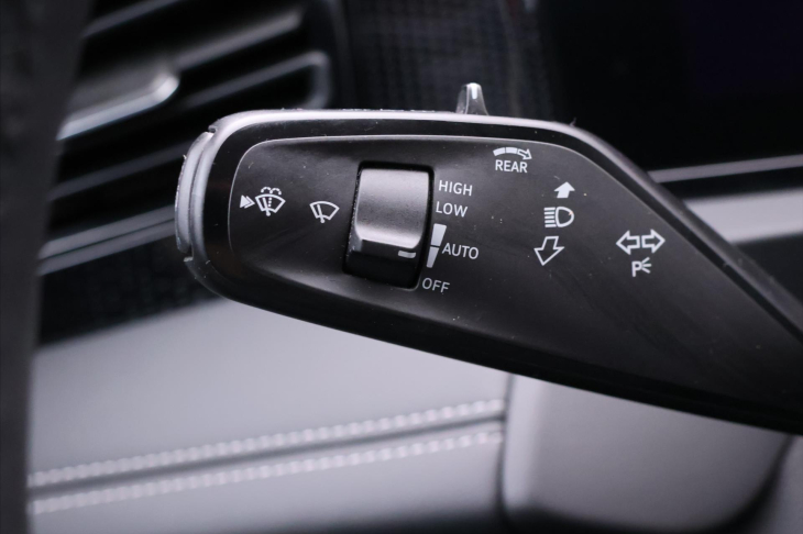 Volkswagen Tiguan 1,5 eTSI 110kW mHEV DSG CZ DPH
