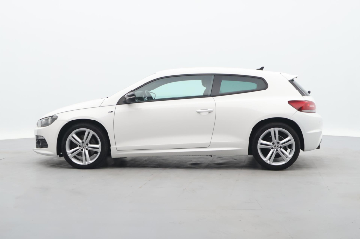 Volkswagen Scirocco 2,0 TSi 155 kW R-line bi-xenon