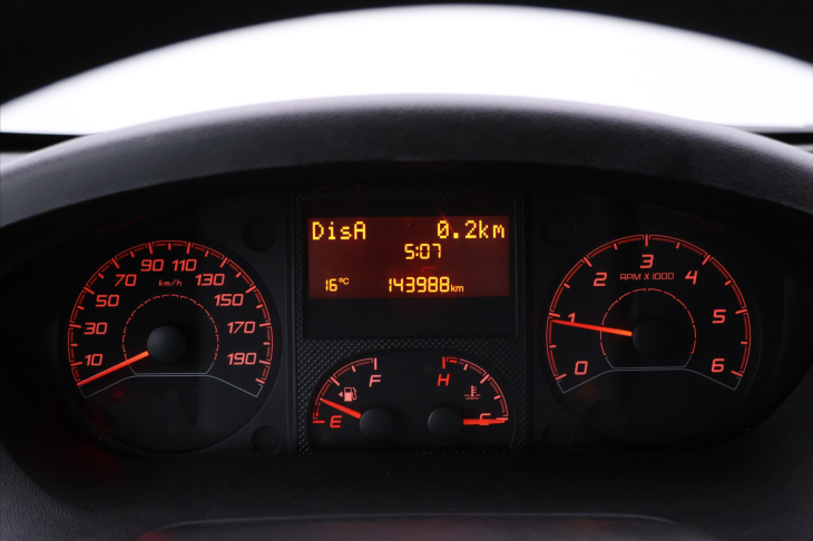 Peugeot Boxer 2,0 HDI 96kW CZ 7-Míst L3 DPH