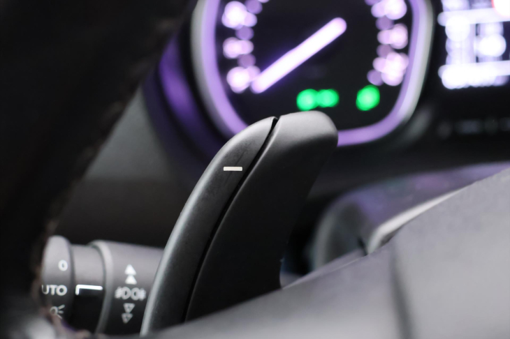 Peugeot Traveller 2,0 130kW Aut. CZ 8-Míst L3