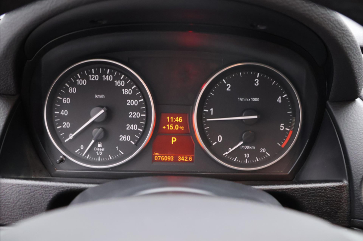 BMW X1 2,0 18da 105kW xD Sport Line