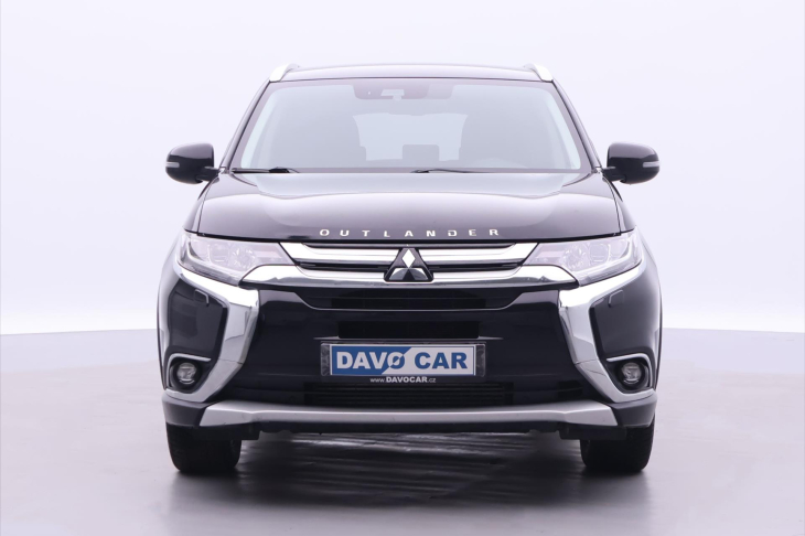 Mitsubishi Outlander 2,3 DI-D 110kW 4WD CZ Instyle