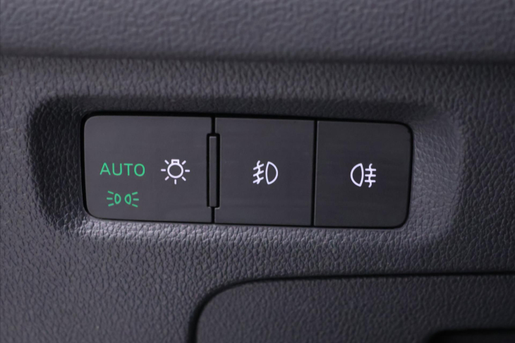 Škoda Octavia 2,0 TDI 110kW DSG Style CZ DPH