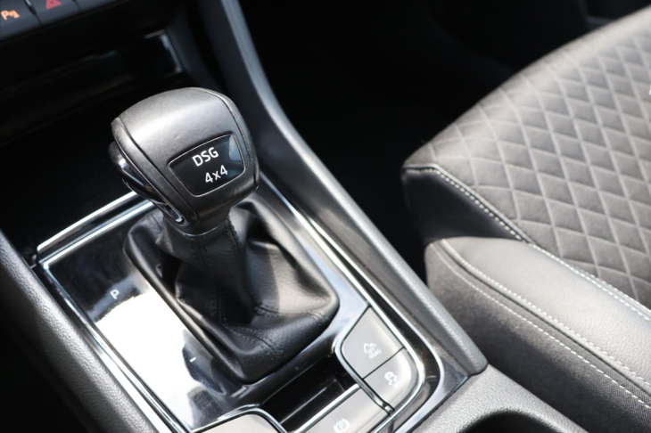 Škoda Karoq 2,0 TDI 110kW DSG CZ Style+