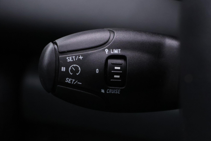 Peugeot 5008 1,6 BlueHDi 88kW Allure CZ