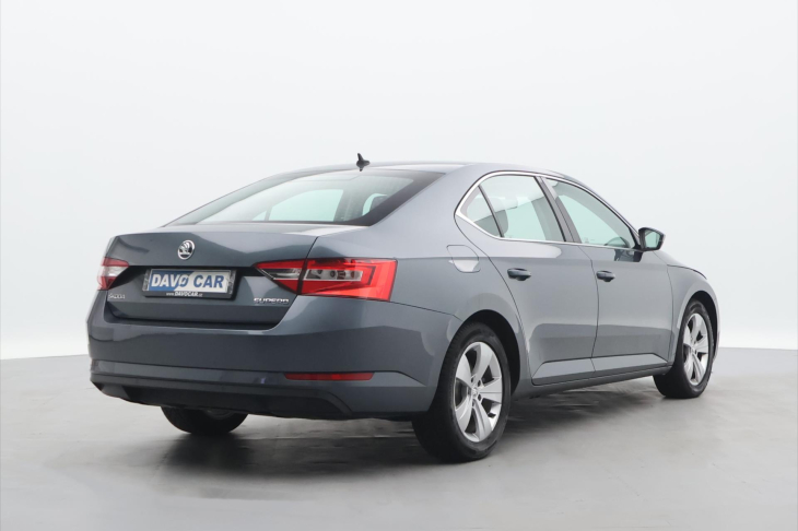 Škoda Superb 2,0 TDI 110kW Ambition DPH CZ