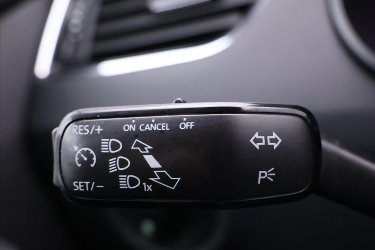 Škoda Octavia 2,0 TDI 110kW DSG Xenon CZ