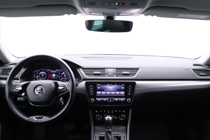 Škoda Superb 2,0 TDI 110kW DSG Style DPH CZ