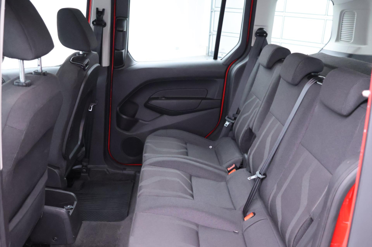 Ford Tourneo Connect 1,6 TDCI 85KW Klima CZ DPH