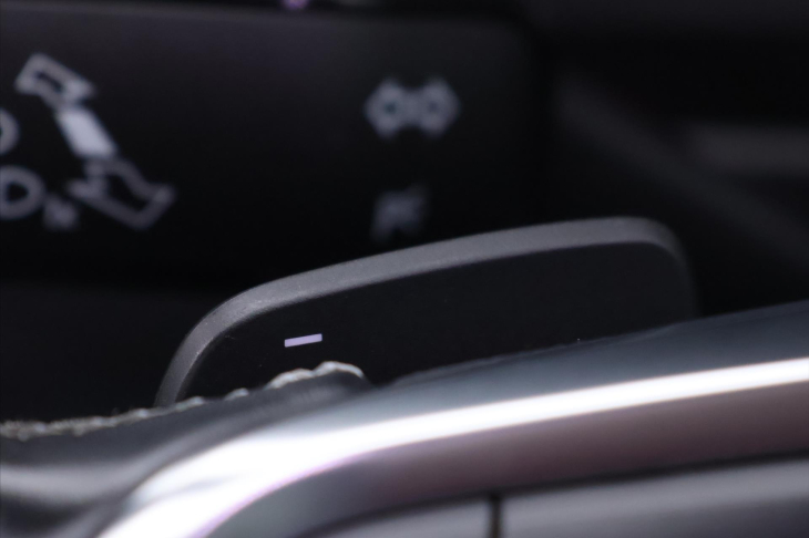 Volkswagen Tiguan 2,0 TDI 110kW DSG R-LINE CZ DPH