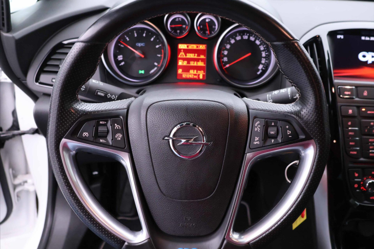 Opel Astra 2,0 T OPC 206kW Aut.klima