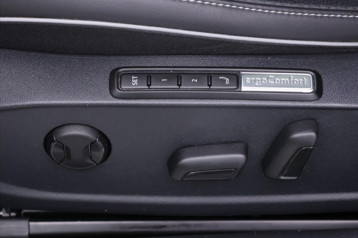 Volkswagen Arteon 2,0 TDI 147kW R-LINE 4M CZ DPH