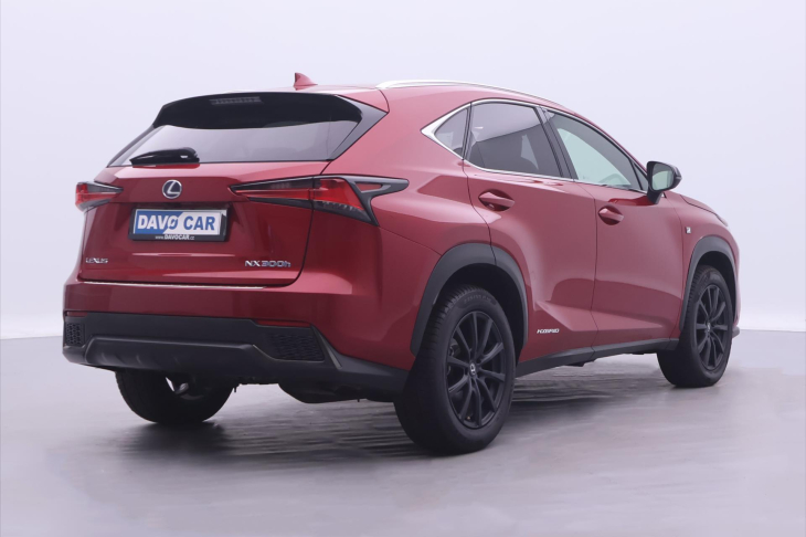 Lexus NX 300h 2,5 4WD 114kW