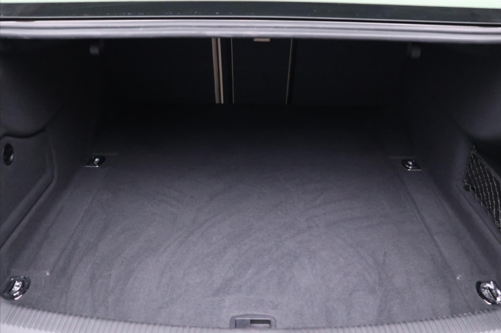 Audi A6 3,0 TDI 235kW quattro CZ DPH