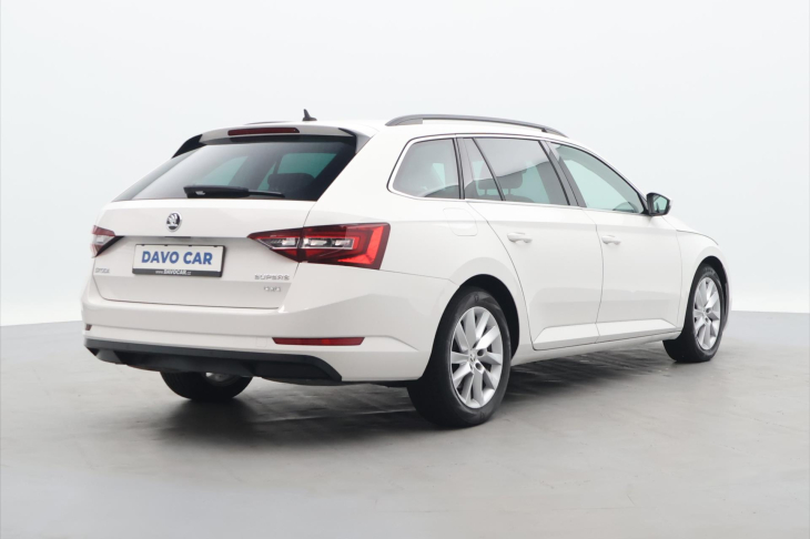 Škoda Superb 2,0 TDI 140kW DSG 4x4 CZ
